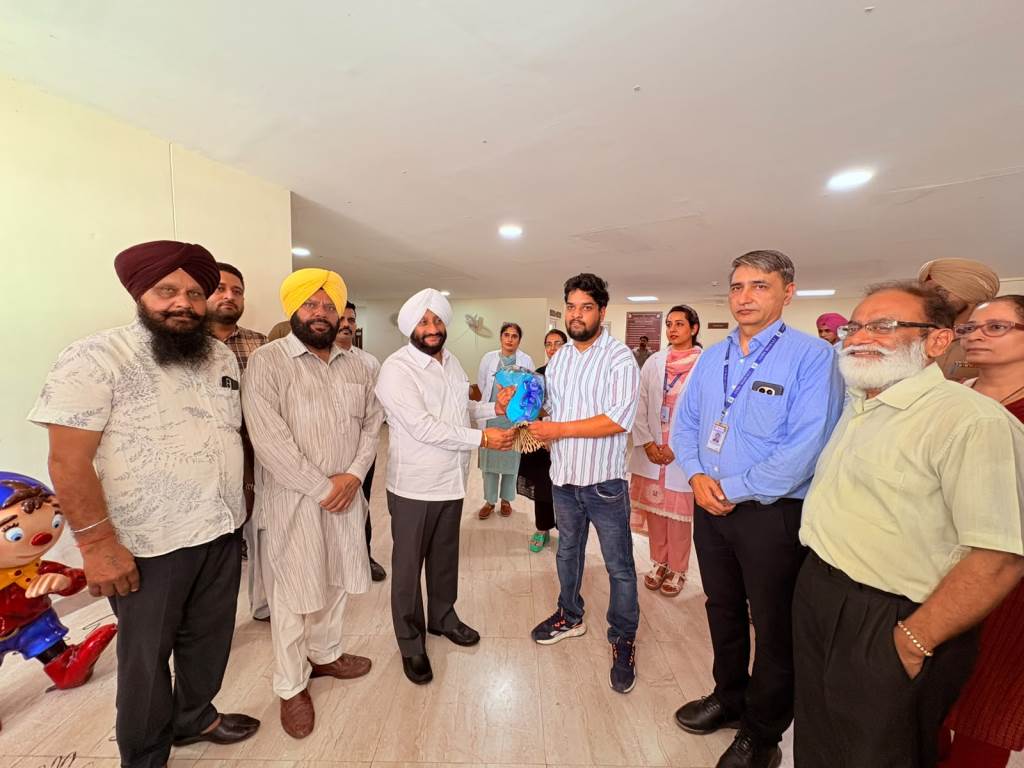ਰੱਬ ਤੋਂ ਬਾਅਦ ਮਰੀਜ਼ਾਂ ਲਈ ਨਵੀਂ ਜ਼ਿੰਦਗੀ ਦੇਣ ਵਾਲਾ ਡਾਕਟਰ ਹੀ ਸਭ ਤੋਂ ਵੱਡਾ ਸਹਾਰਾ ਵਿਧਾਇਕ ਕੁਲਵੰਤ ਸਿੰਘ